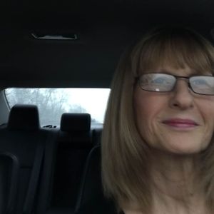 Meet your Posher, Sharon