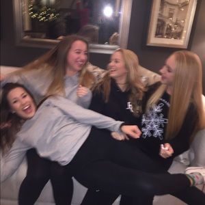 Meet your Posher, Macie