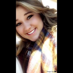 Meet your Posher, Beth