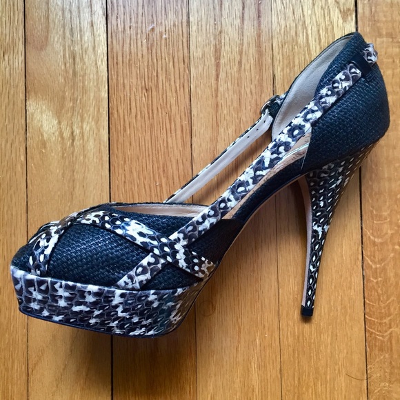 Oscar de la Renta- Elaphe/ Straw Open-Toe Heels ❤ - Picture 4 of 8