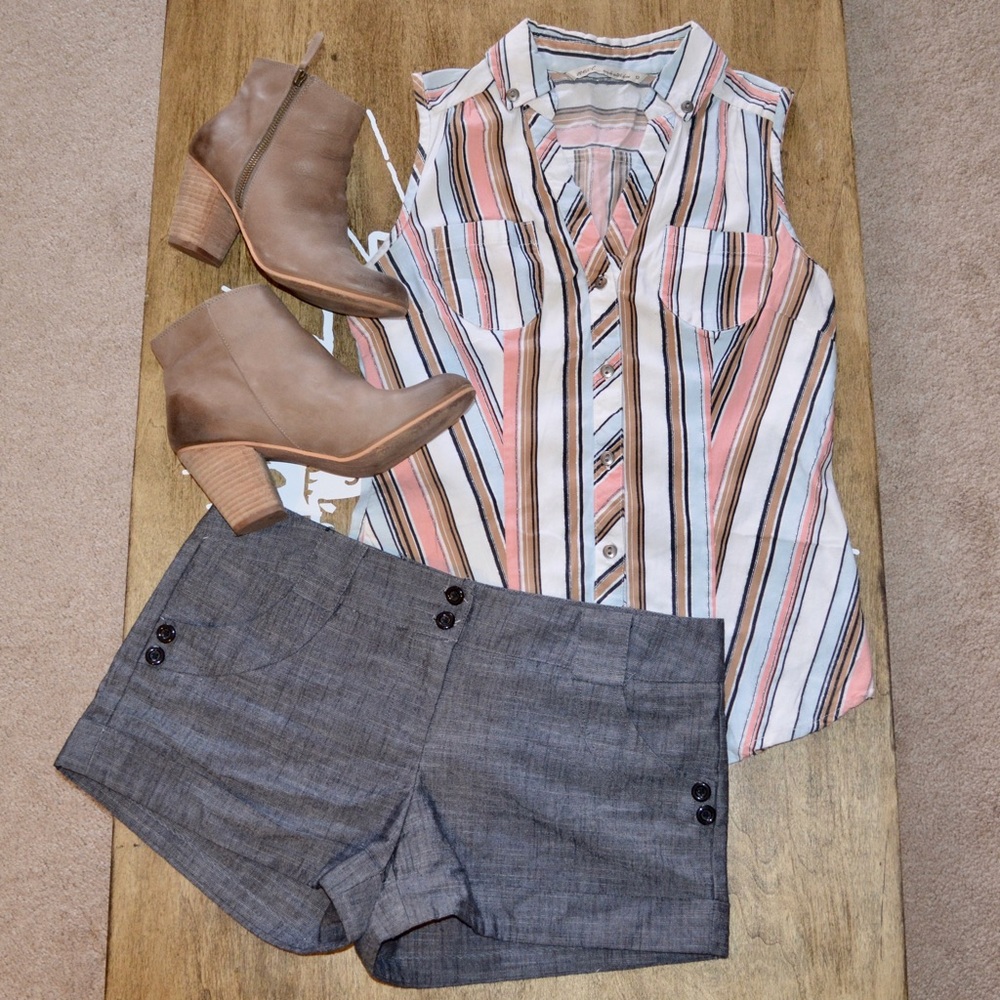 Versatile Next button down top