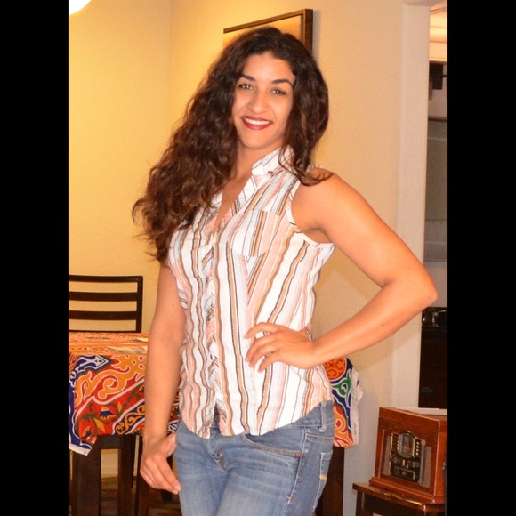 Versatile Next button down top - Picture 4 of 6