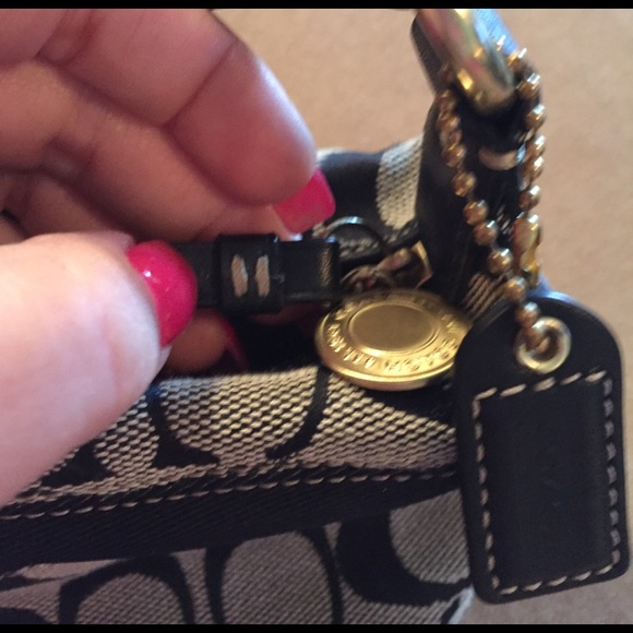 Coach handbag - Picture 3 of 3