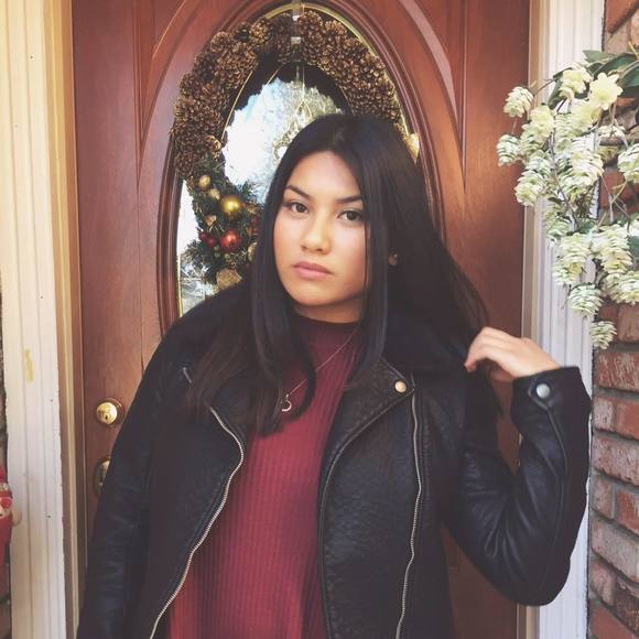 Meet your Posher, Myriella - Picture 1 of 1