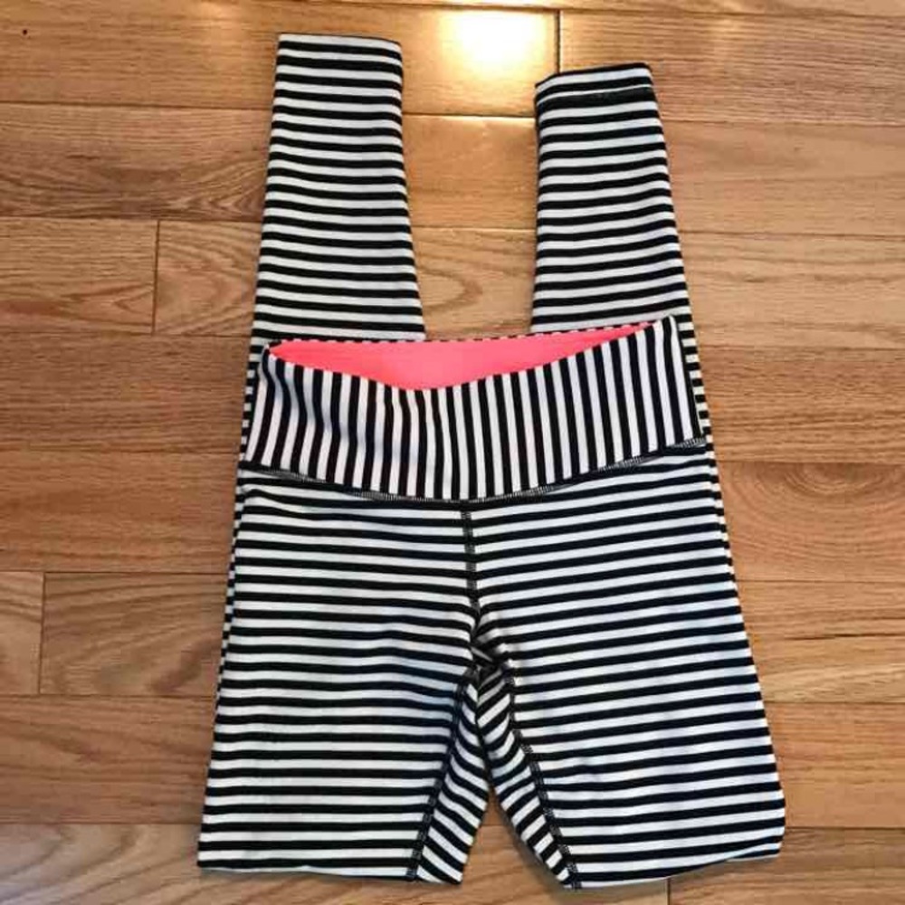 Lululemon Angel Wing Stripes WUP