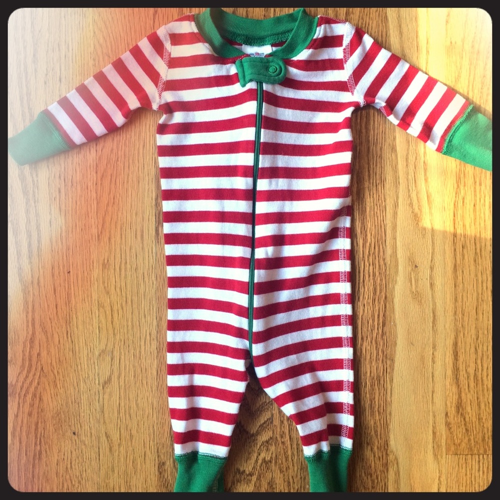PRICE DROP!! Hanna Andersson pajamas size 0-6 mon