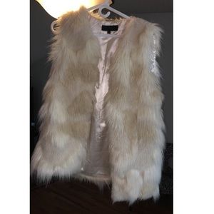Steve Madden faux fur vest