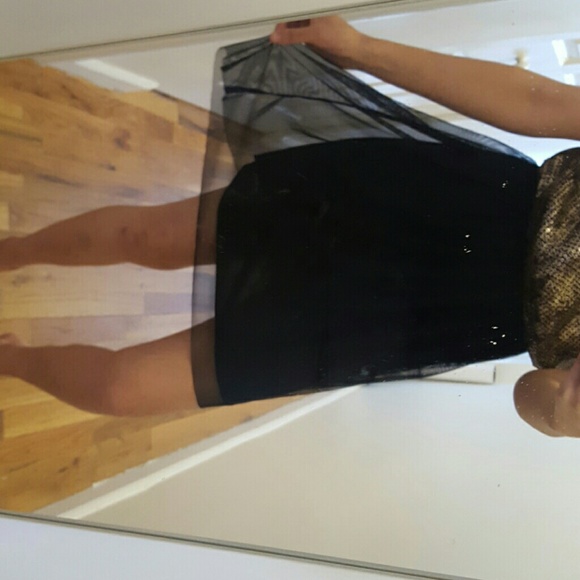 woman dress black gold sequence - Picture 3 of 3