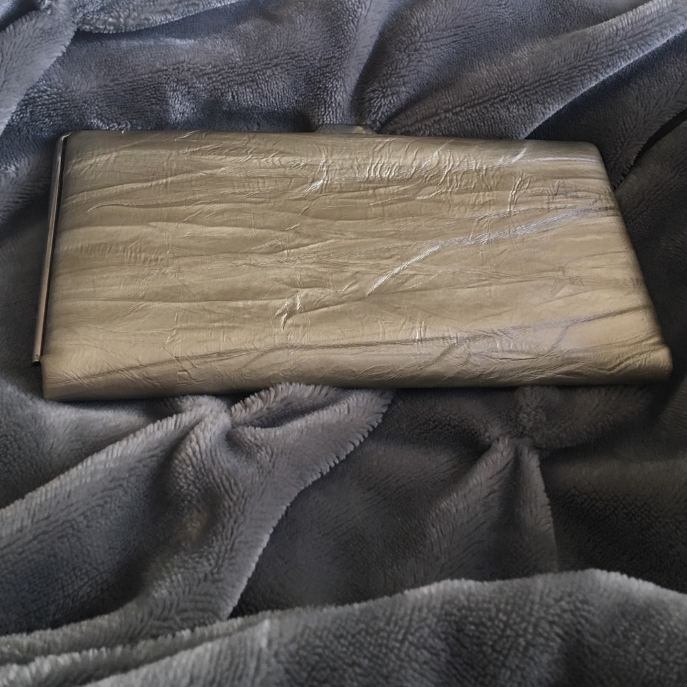 💕*F I N A L* Cute gold wallet