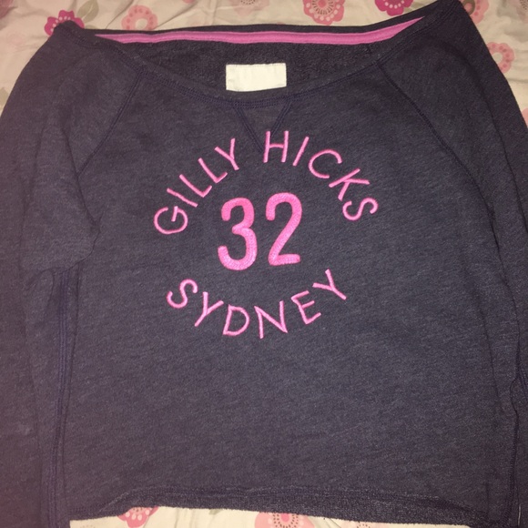 Gilly Hicks Tops - Gilly hicks sweatshirt