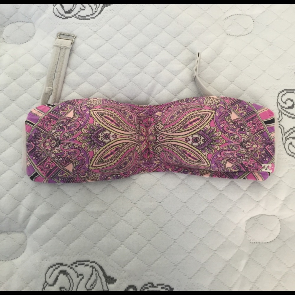 Billabong swimsuit top