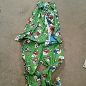 5T boys Thomas Train pajama set.