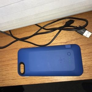 iPhone 5/5s Belkin Charging Case