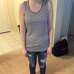 BNWT Banana Republic cross back tank size XS.