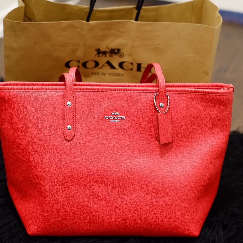 Authentic Coach bright red shoulder bag
