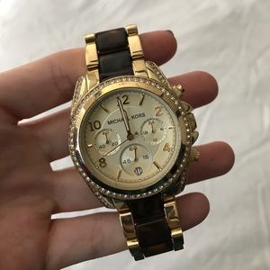 100% Authenic Michael Kors watch tortoise gold