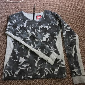 Nike women's athleisure sweatshirt