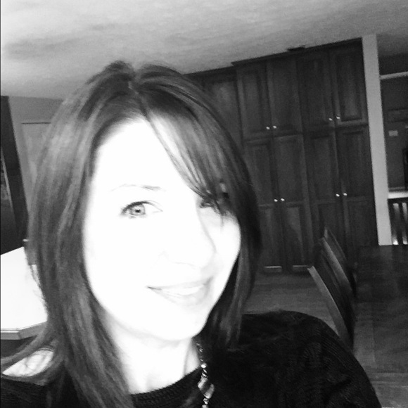 Meet your Posher, Nicky - Picture 1 of 1