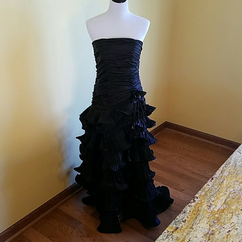 Montage by Mon Cheri Evening Gown Prom Dress