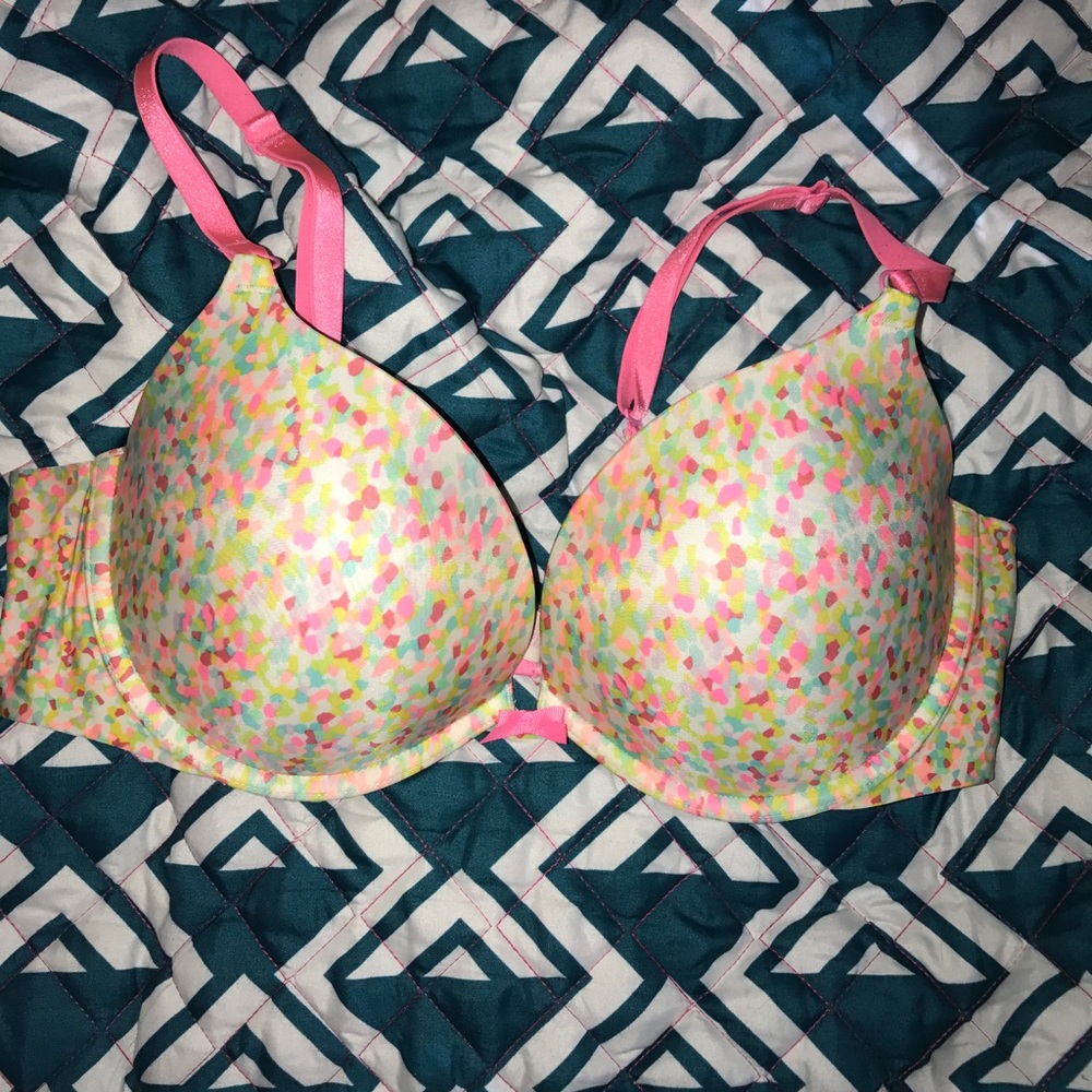 Victoria's Secret push up bra