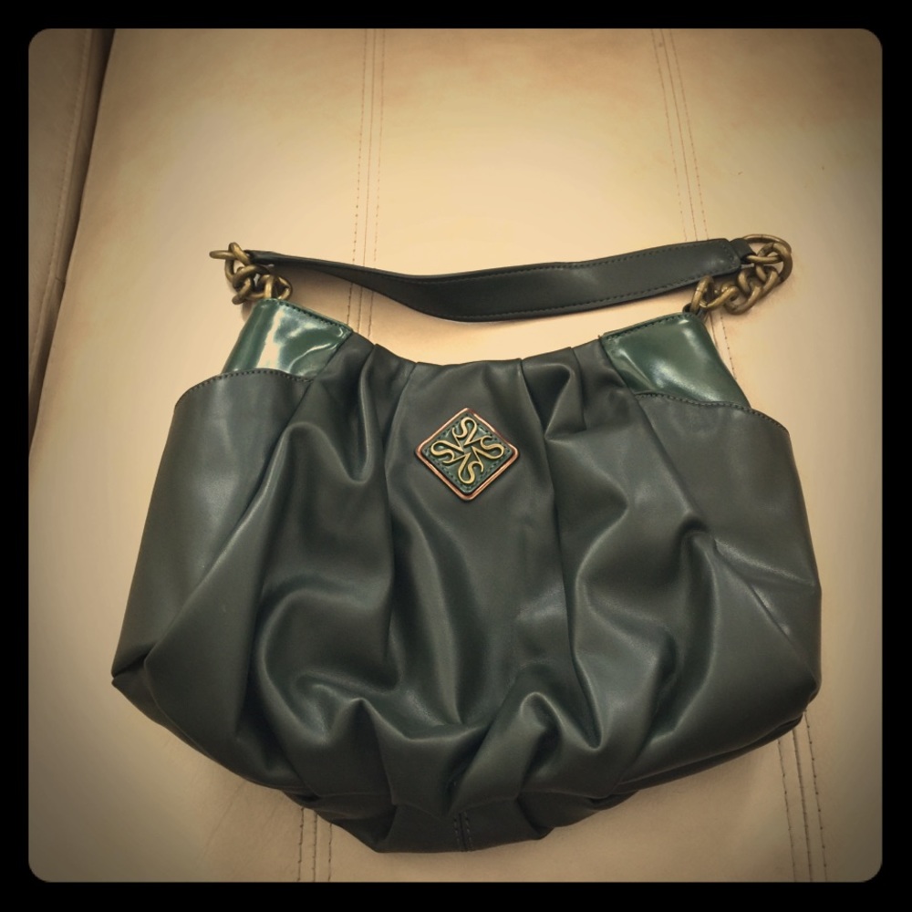 "Simply Vera" Vera Wang satchel handbag