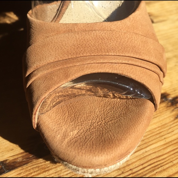 *NWT *UGG Australia Wedge Sandal - Picture 3 of 4