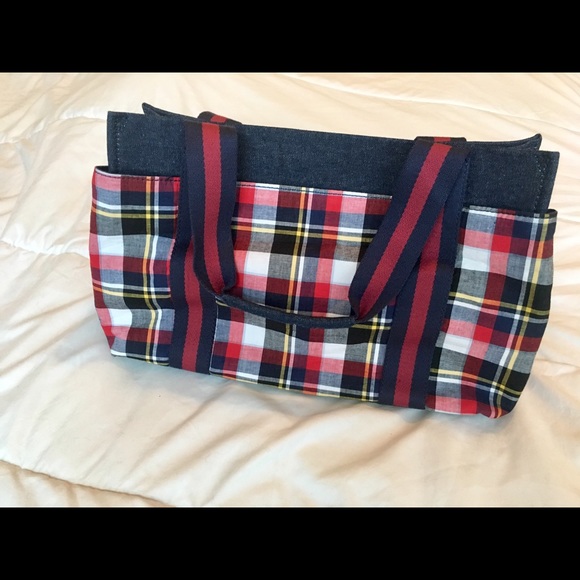 Tommy Hilfiger American Classics Purse - Picture 3 of 6