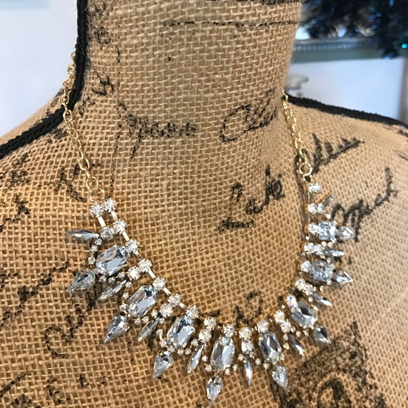 Periwinkle by Barlow Necklace Set New with tag - Picture 5 of 7