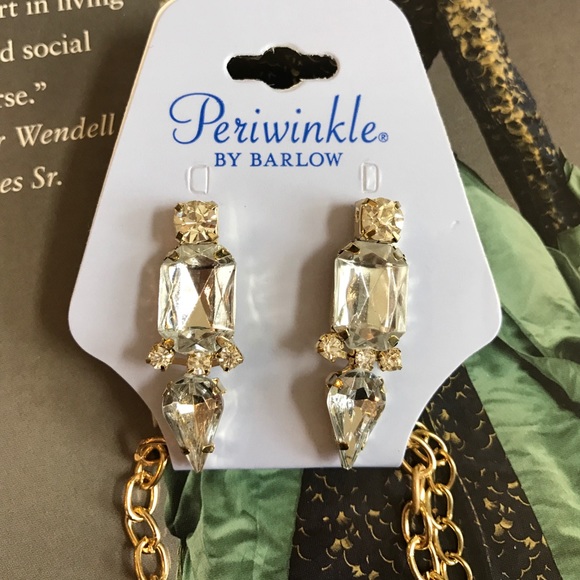 Periwinkle by Barlow Necklace Set New with tag - Picture 6 of 7