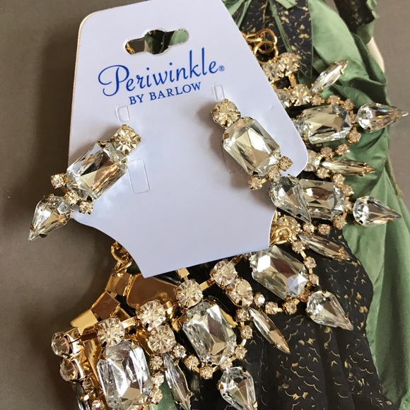 Periwinkle by Barlow Necklace Set New with tag - Picture 7 of 7