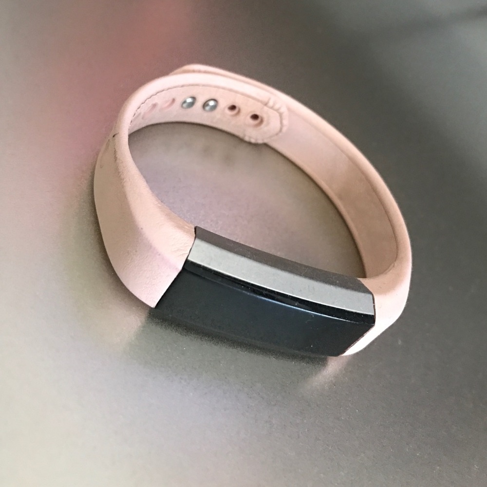 FitBit Alta Small & Pink Leather Band