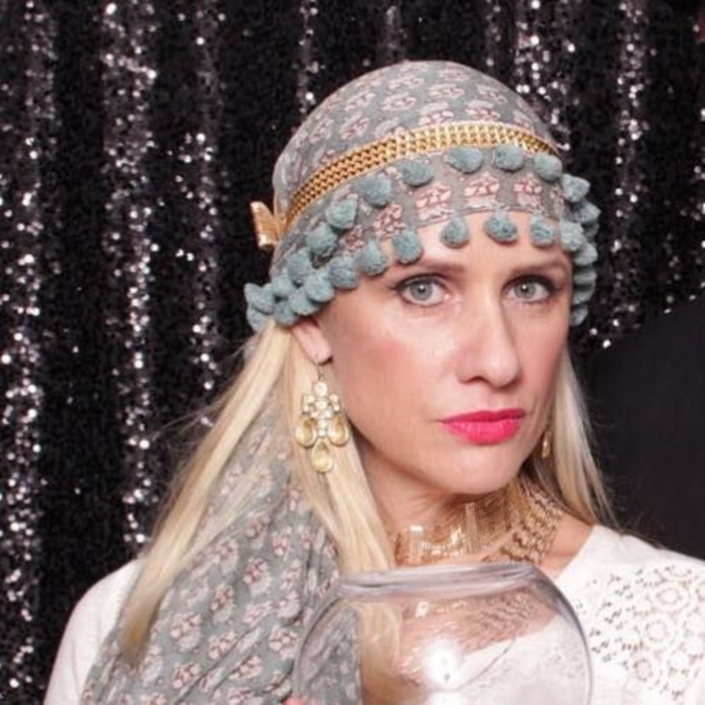 Meet your Posher, Terra