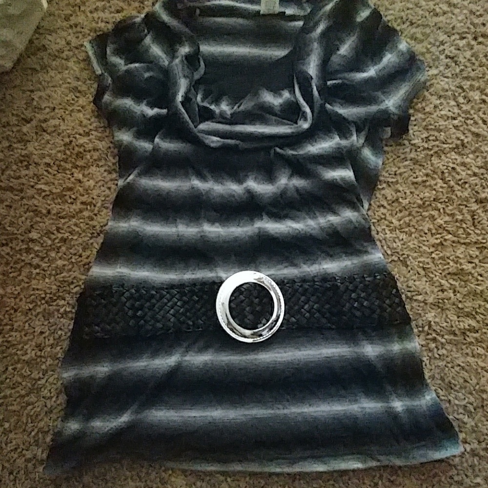 Blouse top from Deb that is black, grey and white