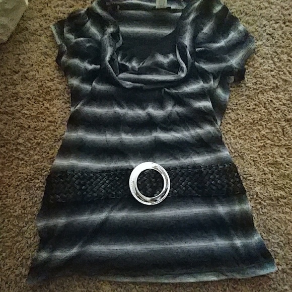 Blouse top from Deb that is black, grey and white - Picture 1 of 2