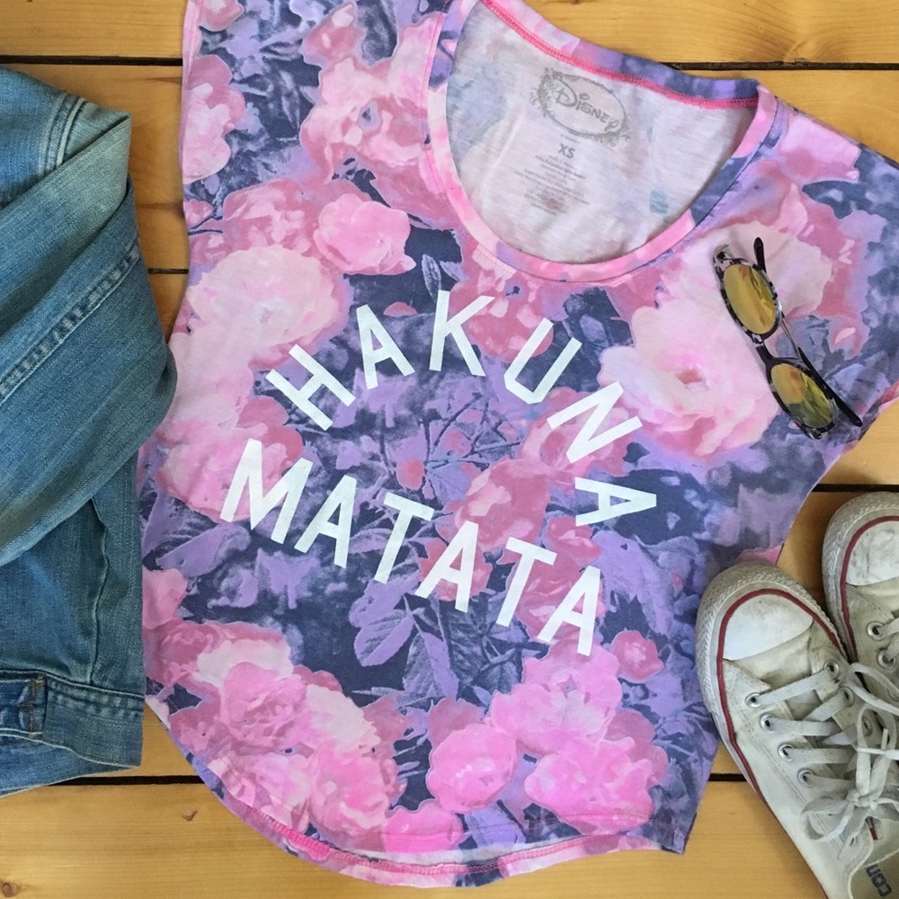 Hakuna Matata floral tee // BUNDLE 3 for $30