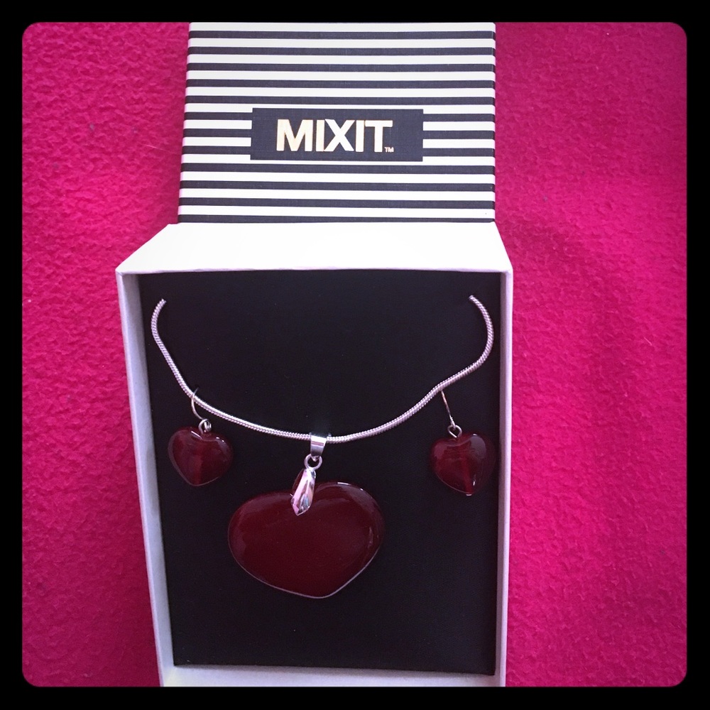 Brand New Mixit Jewelry - Necklace & Earrings!