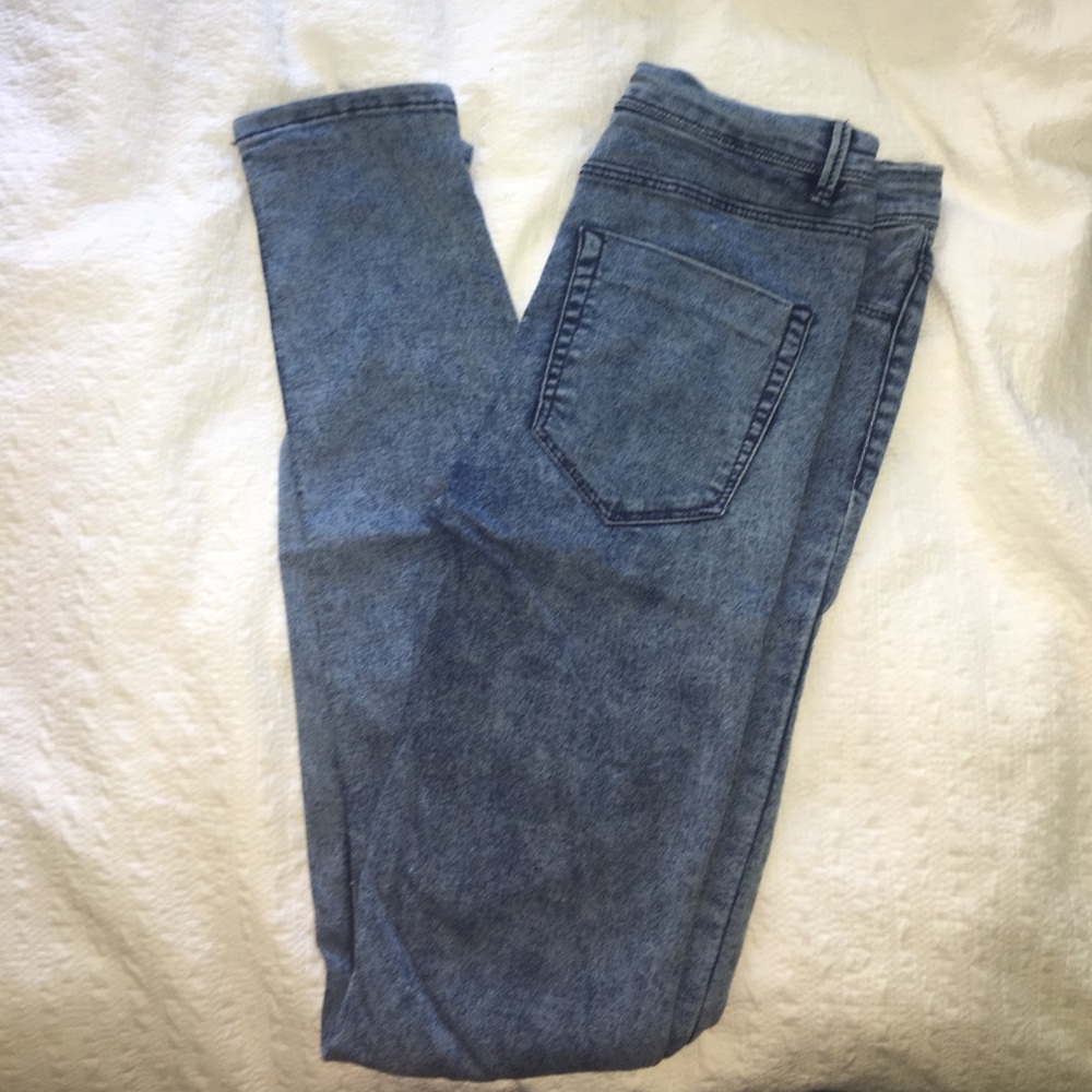 Zara high-waisted acid wash jeans
