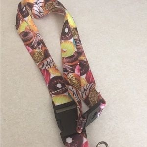 Donut lanyard