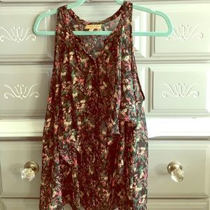 Vera Wang sleeveless button front blouse