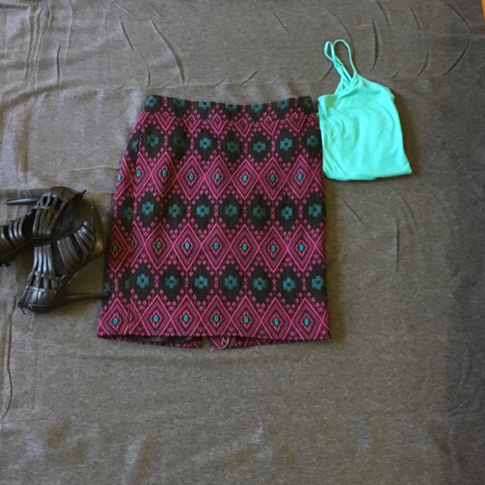 ANN TAYLOR pencil skirt.