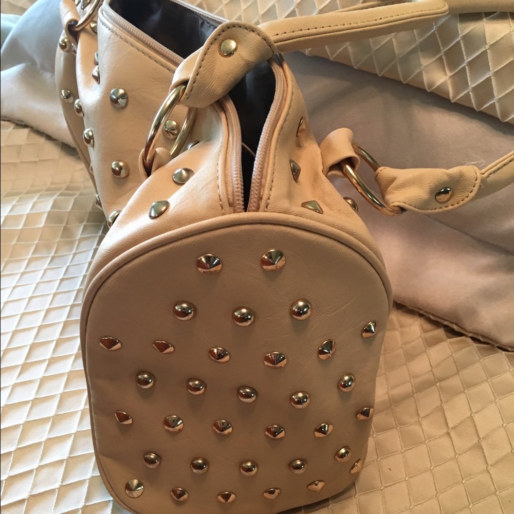 Rue 21 Tan Purse