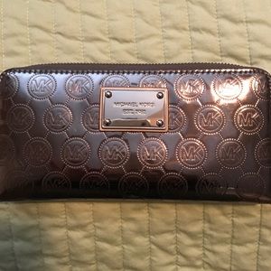 Grey Michael Kors wallet