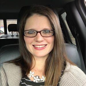 Meet your Posher, Christina