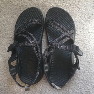 Kids Chacos Size 5 Hugs & Kisses