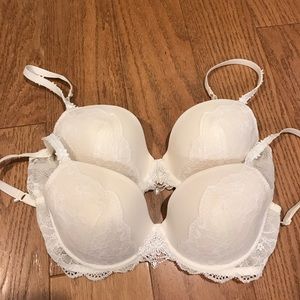 Simone Perele Lacey bras 32E - set of 2