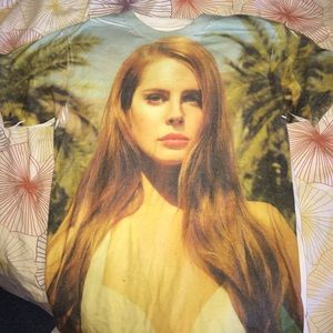 Urban outfitters Lana Del Rey paradise t shirt