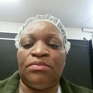 Meet your Posher, Carla