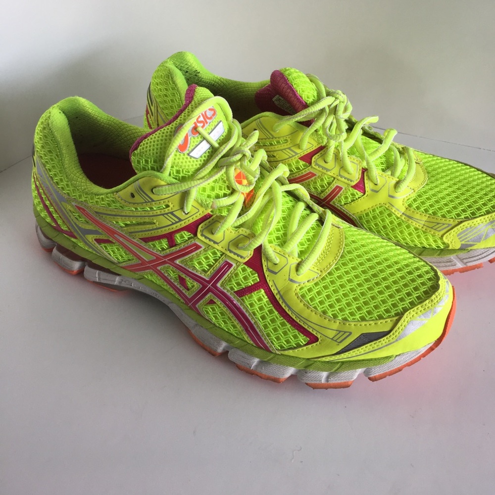 Asics GT 2000 size 11