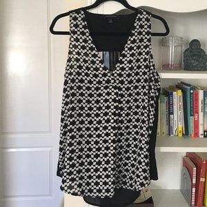 Banana Republic Sleeveless Blouse