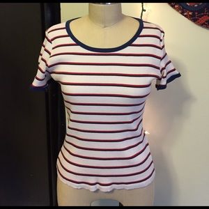 H and m tee